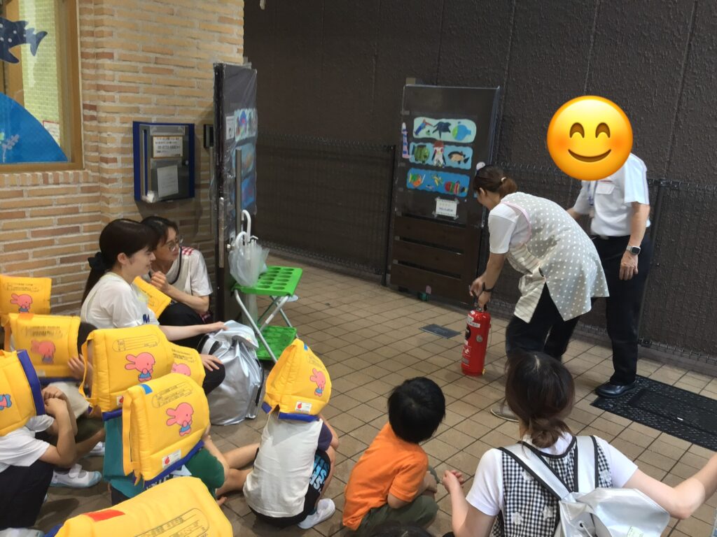 火災避難 避難訓練 通報訓練 消火器 消防署 くじら保育園天王寺園 202507-3