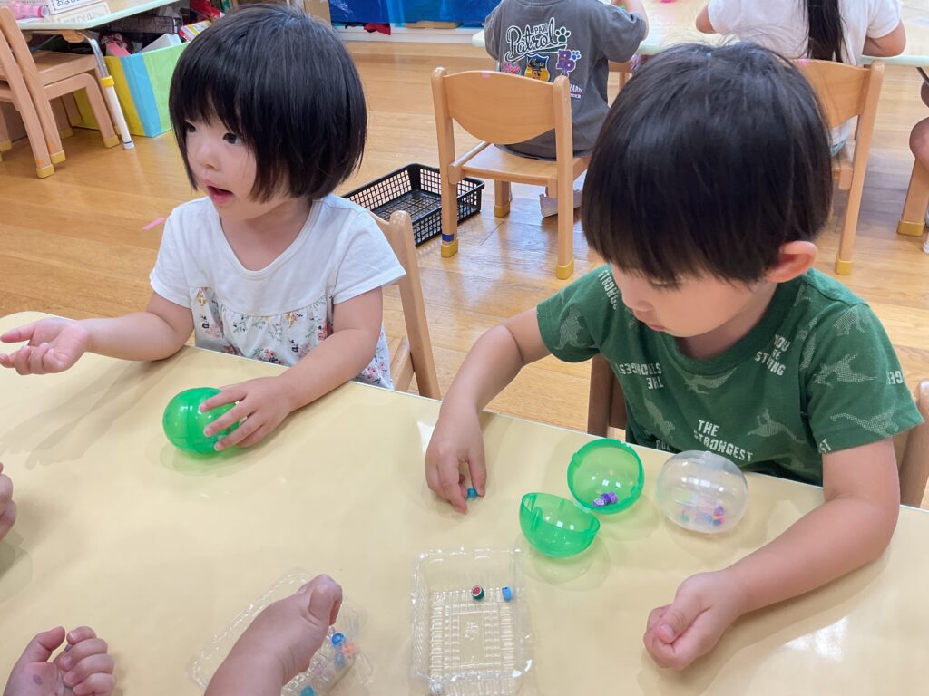 お祭り 夏祭り 準備 縦割り保育 幼児 年中 年長 くじら保育園 天王寺園 大阪 202507-2
