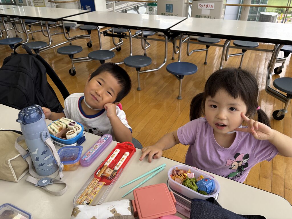 ビックバン 遠足 バス 遊具の塔 アストロキャンプ くじら保育園 天王寺 大阪 幼児 202507-5