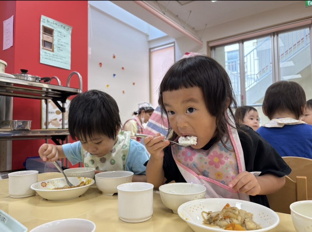 保育園　食育　クッキング　大阪　くじら保育園　8