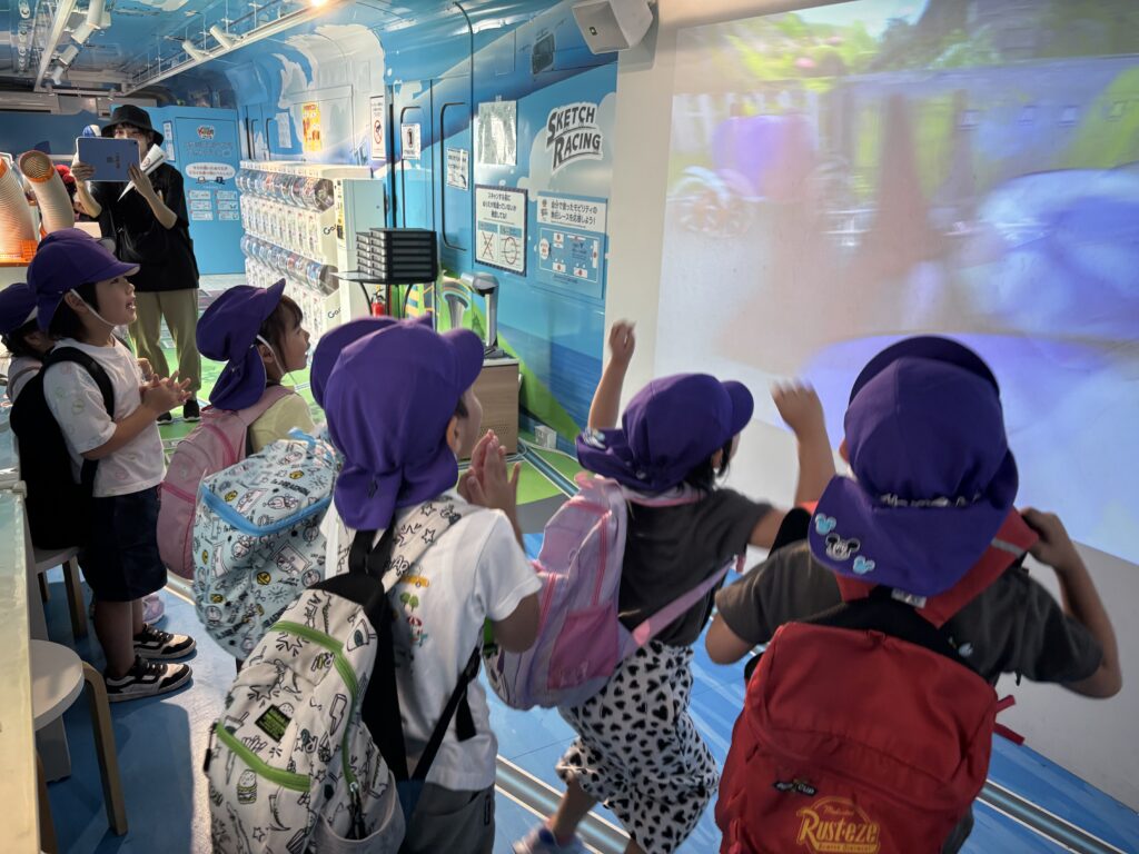 社会見学　eMETRO Mobility Town　5歳児　年長　遠足　くじら保育園　天王寺　大阪　保育園　202509-4