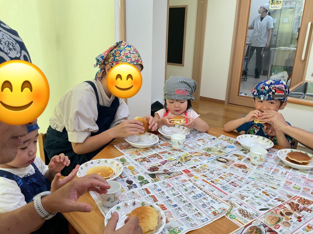 親子クッキング ホットケーキ 保護者参加 大阪 保育園 くじら保育園 天王寺園 202509-4