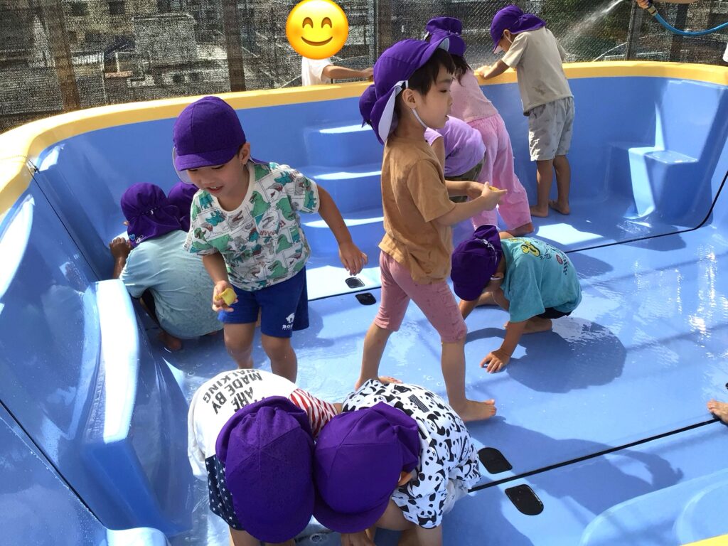 保育園　プール　大阪　くじら保育園　天王寺　202510-4