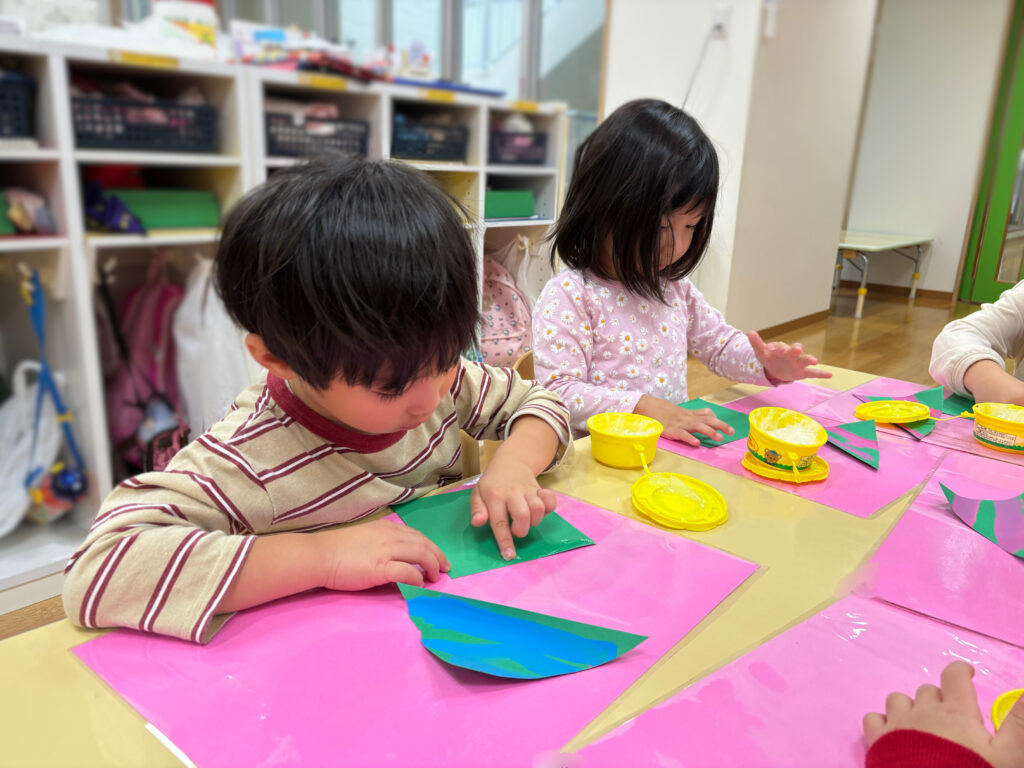 大阪　保育園　くじら保育園　アドベントカレンダー　202511-2