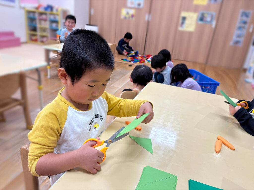 大阪　保育園　くじら保育園　アドベントカレンダー　202511-3