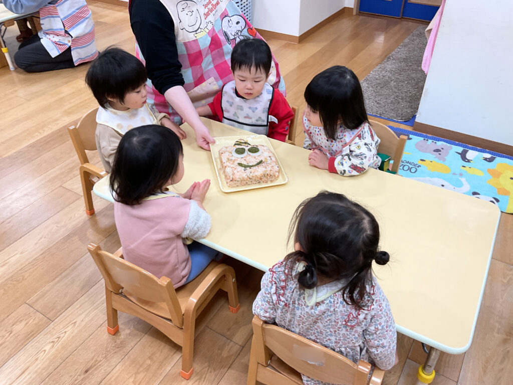 節分の豆まきと特別給食 大阪 保育園 くじら保育園 202602-5