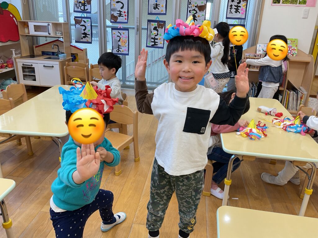 節分の鬼のくるくる帽子作り　大阪　保育園 くじら保育園　202602-4