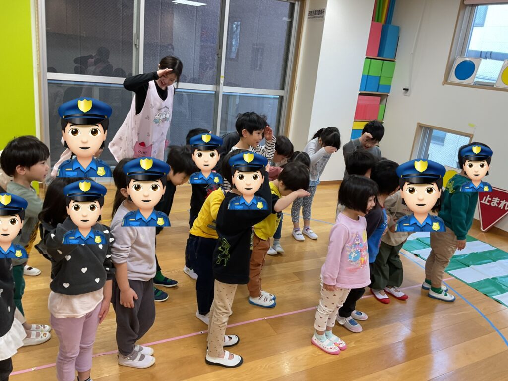 保育園で交通安全教室　大阪　くじら保育園　202602-4