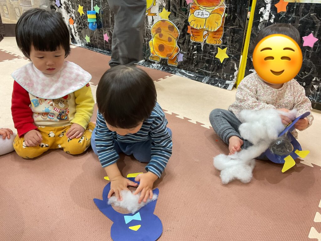 0歳からの感触遊び　大阪　保育園　くじら保育園　202603-5