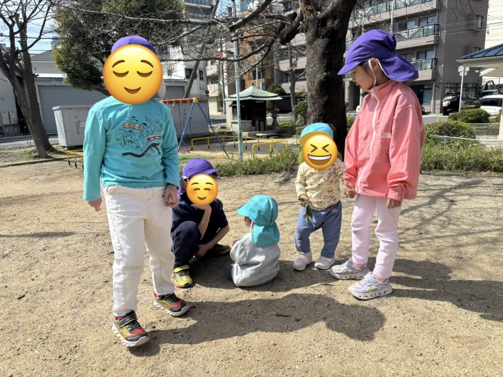 1年間のあゆみ　大阪　保育園 くじら保育園 202604-3