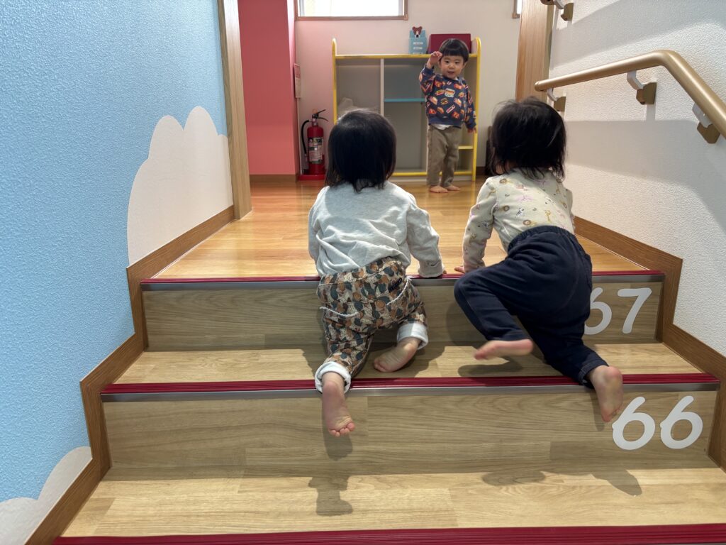 1年間のあゆみ　大阪　保育園 くじら保育園 202604-6