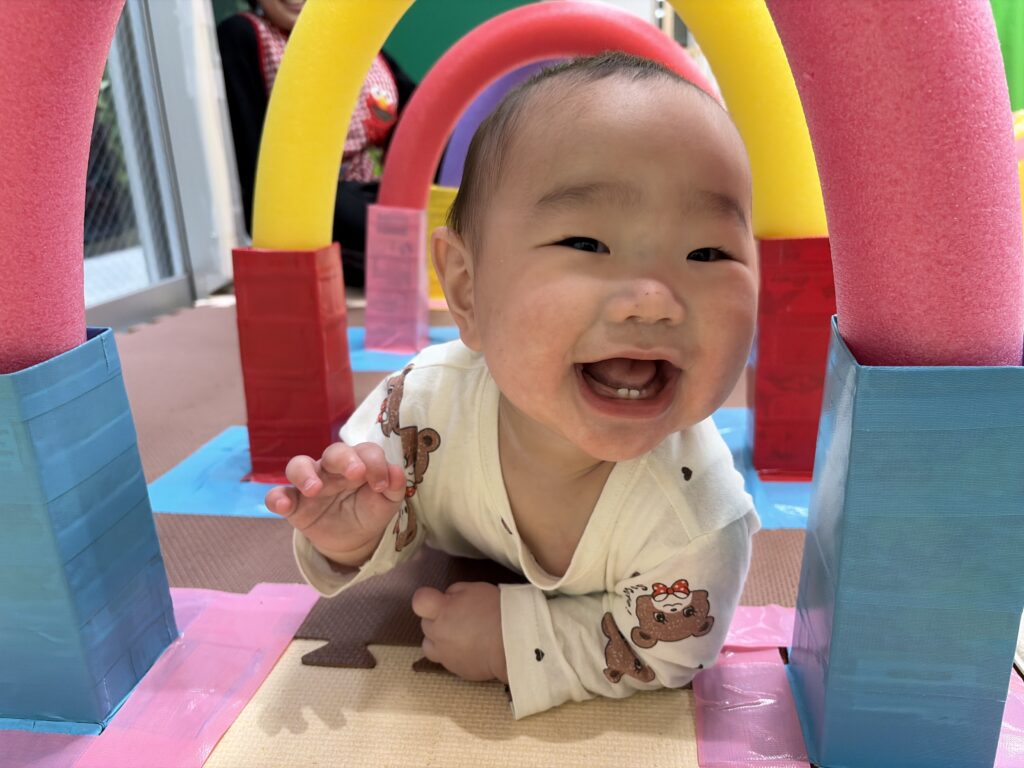 ボールプール　手形アート　大阪　保育園 くじら保育園 202604-1