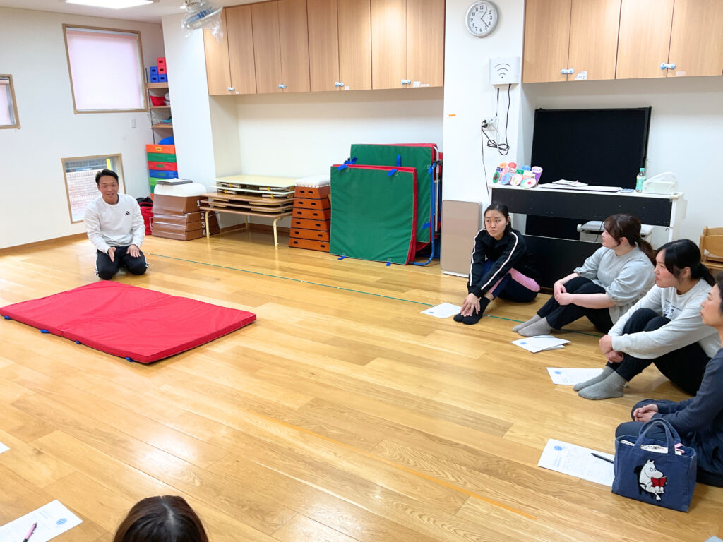 体操指導研修　大阪　保育園　くじら保育園　202604-3