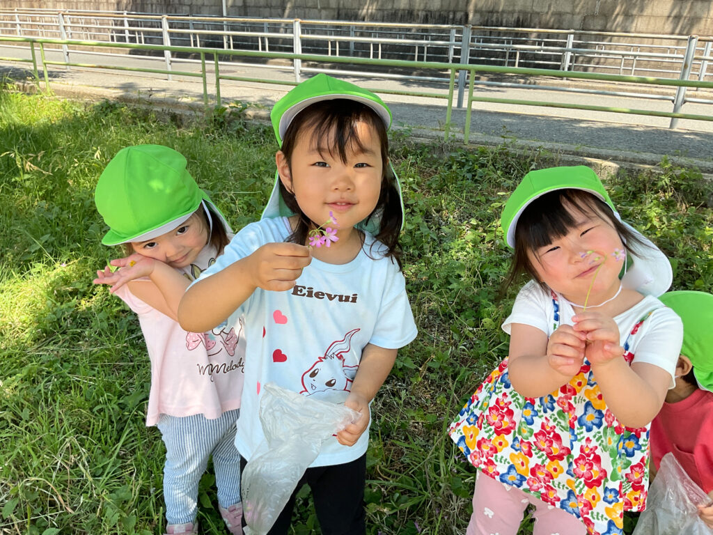 春の戸外遊び 大阪 保育園 くじら保育園 202605-2