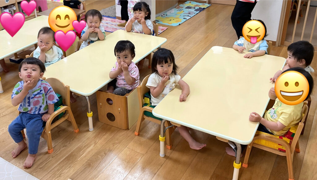 保育園で人気の絵本「へんなかお」 大阪 くじら保育園 202606-5