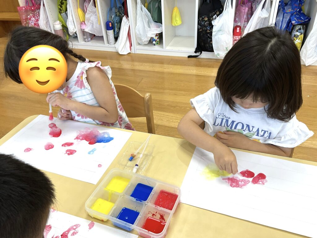 ちょうちん製作でしゃぼん玉アート 大阪　保育園　くじら保育園　202607-2