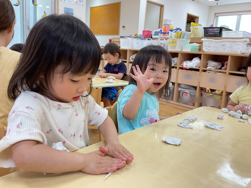 保育園の粘土あそび　大阪　くじら保育園　202608-1