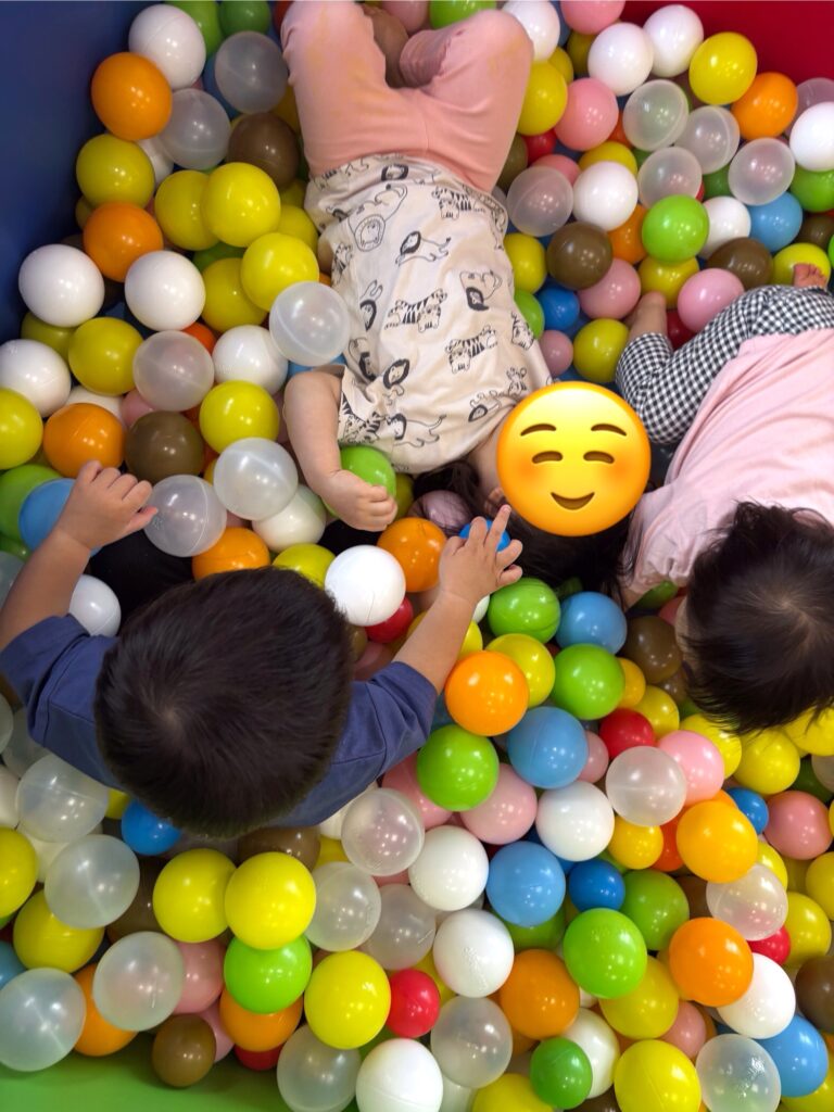 保育園の遊戯室　大阪　くじら保育園　202608-3