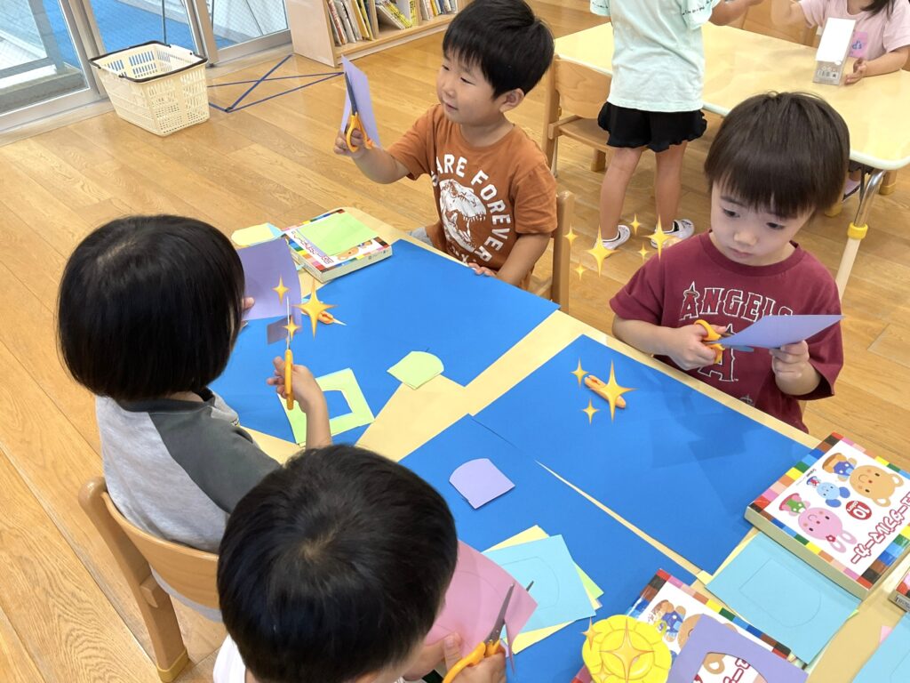 保育園の製作 大阪 くじら保育園 202608-2