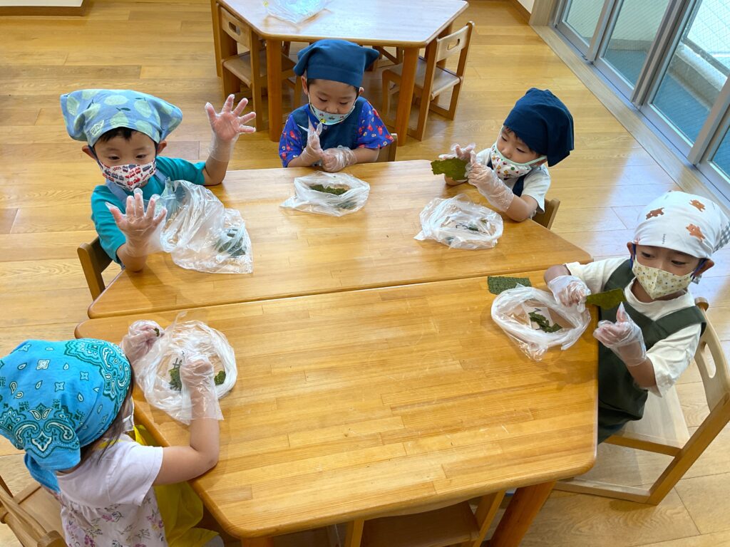 保育園で手作りふりかけ　食育　大阪　くじら保育園　202608-3