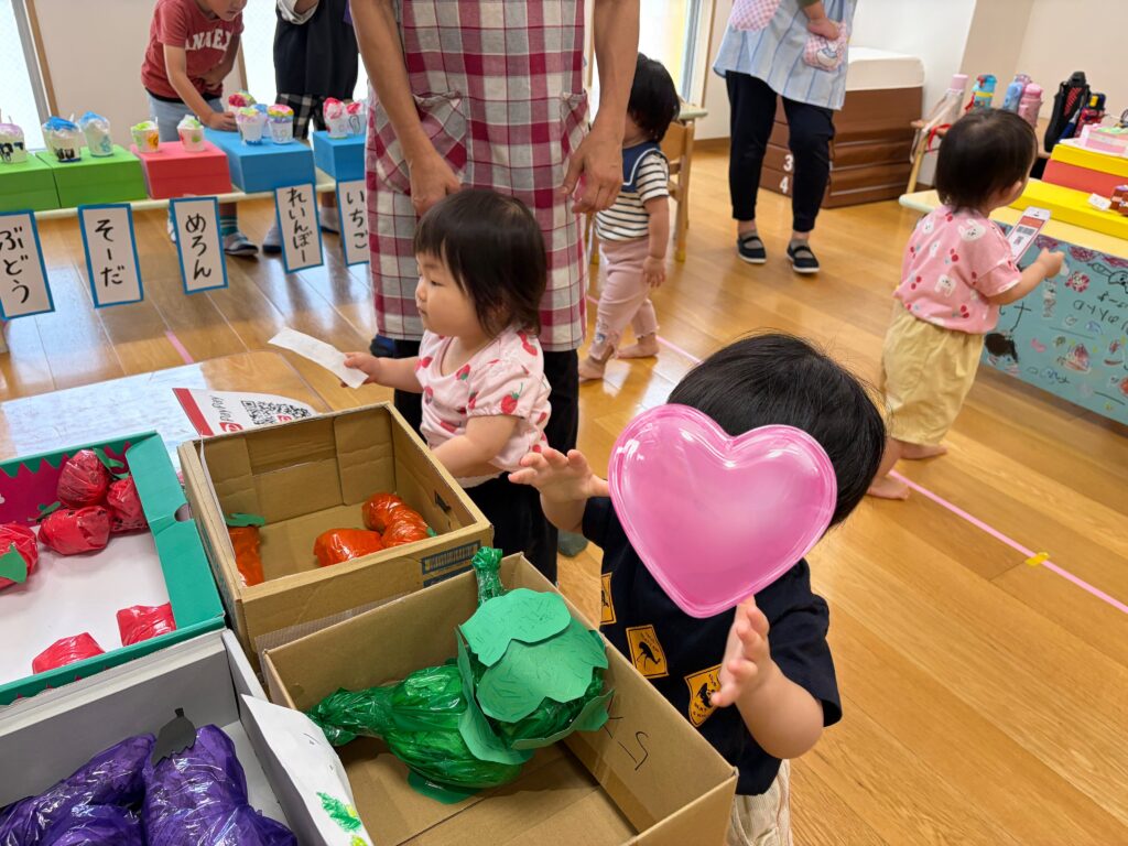 異年齢児交流でお店屋さんごっこ 大阪 保育園 くじら保育園 202609-1