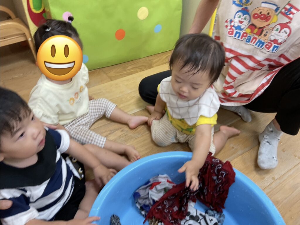 保育園でせんたくあそび 大阪 くじら保育園 202609-3