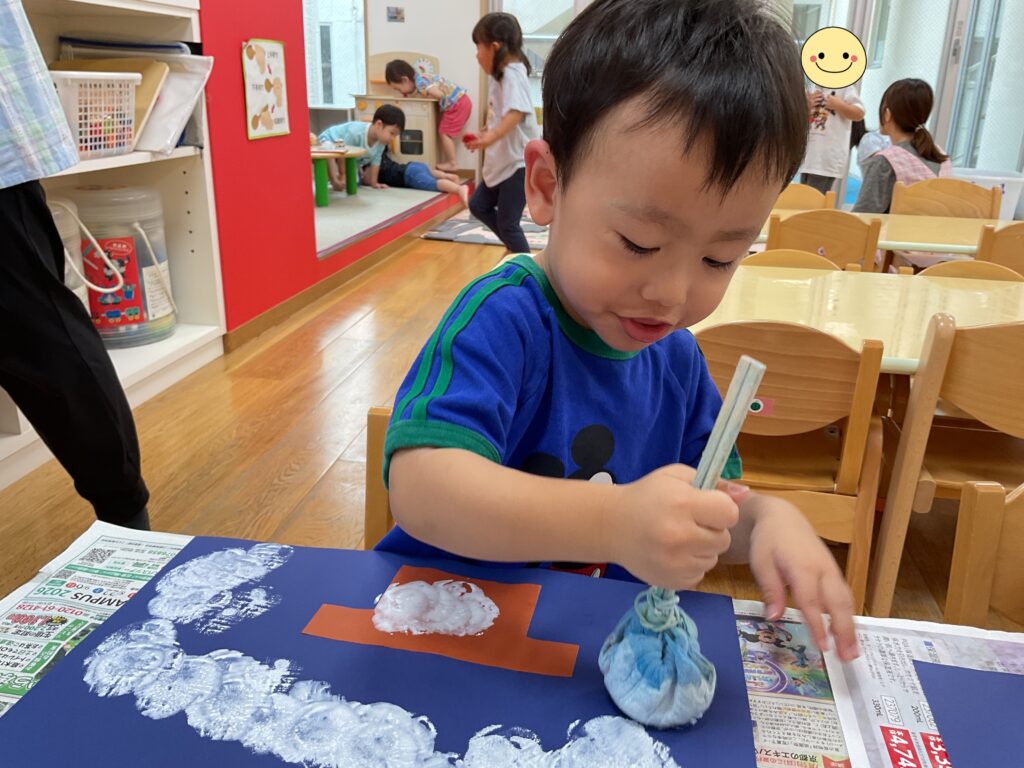保育園9月の壁面でお月見製作 - くじら保育園 天王寺園
