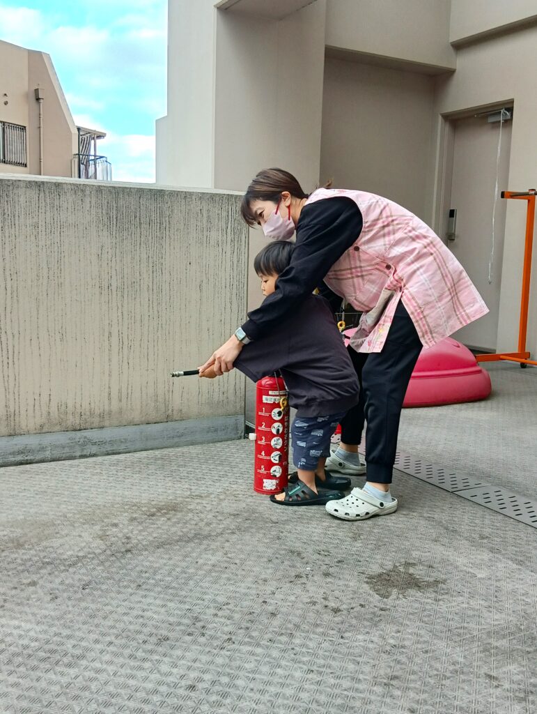 くじら保育園　豊津東園　防災対策　避難訓練　　2