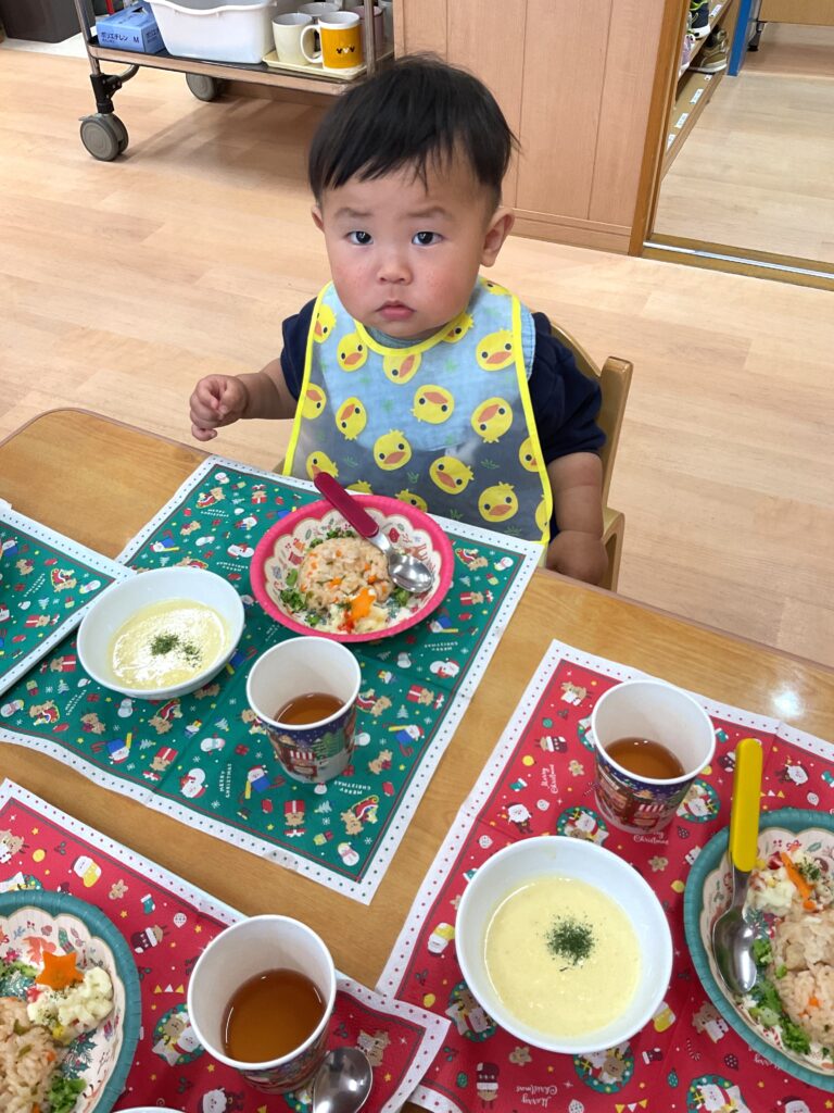 保育園のクリスマス給食 大阪
保育園 くじら保育園 202512-5