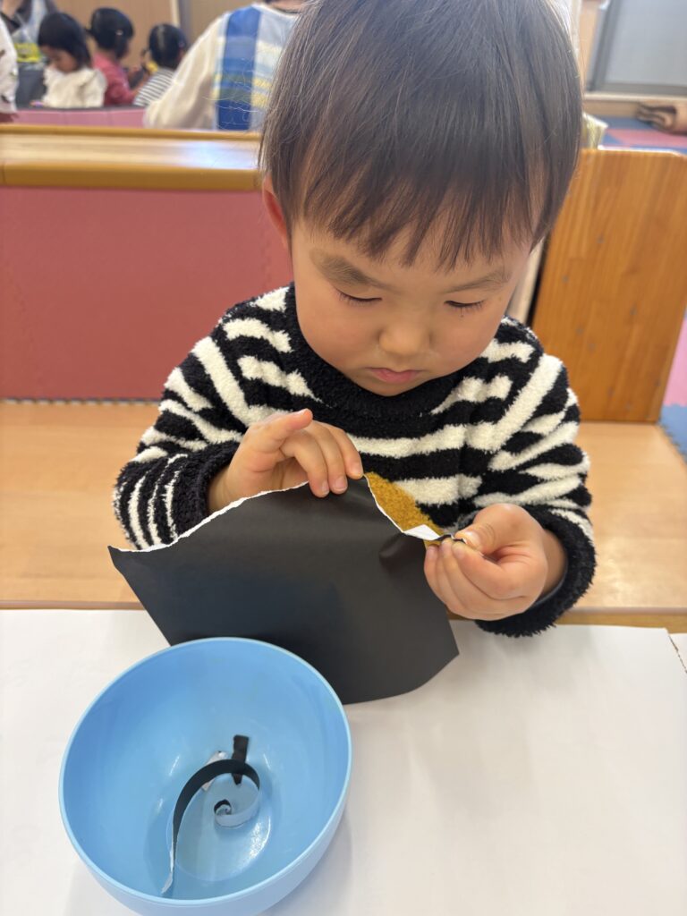 保育園の壁面製作　2月製作　大阪　保育園　くじら保育園　202602-2