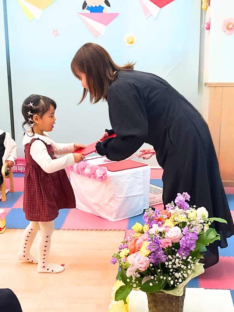 卒園式　成長の証　大阪　保育園　くじら保育園　202603-2