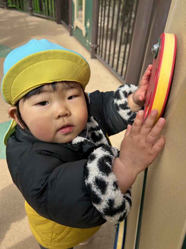 保育園お別れ遠足　大阪　くじら保育園　202603-5