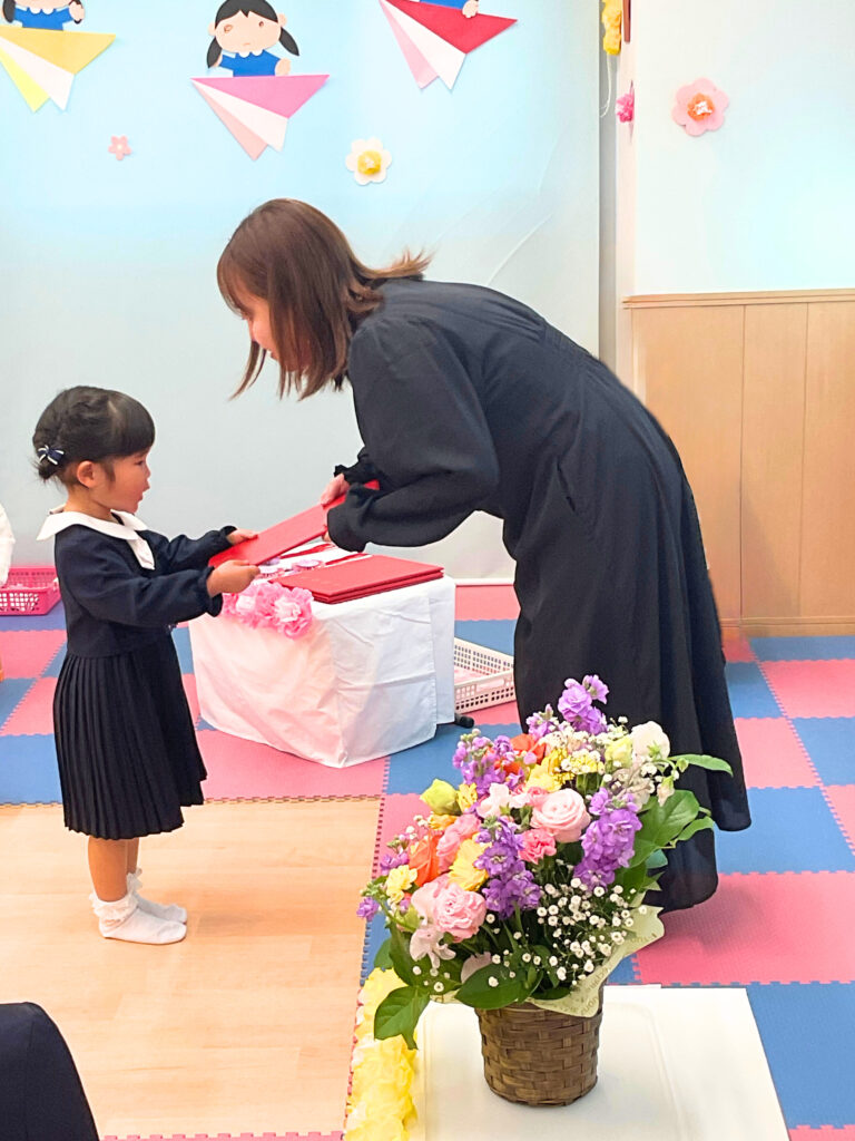 卒園式　成長の証　大阪　保育園　くじら保育園　202603-4