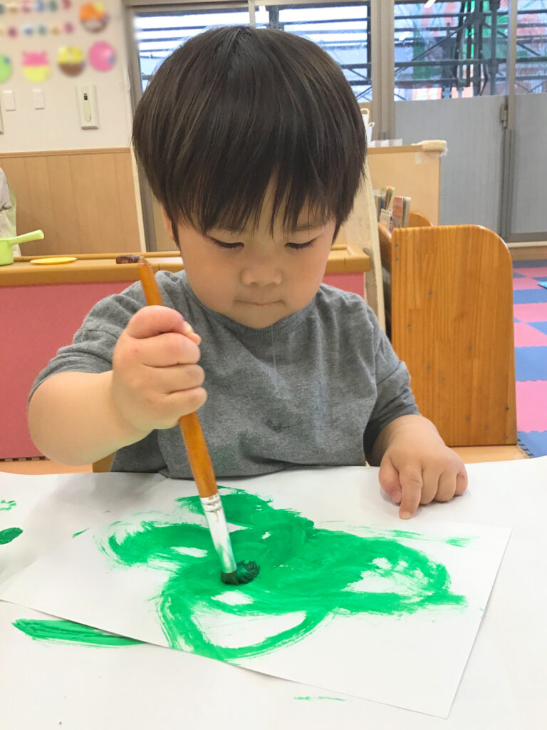 保育園の製作活動　大阪　くじら保育園　202606-5