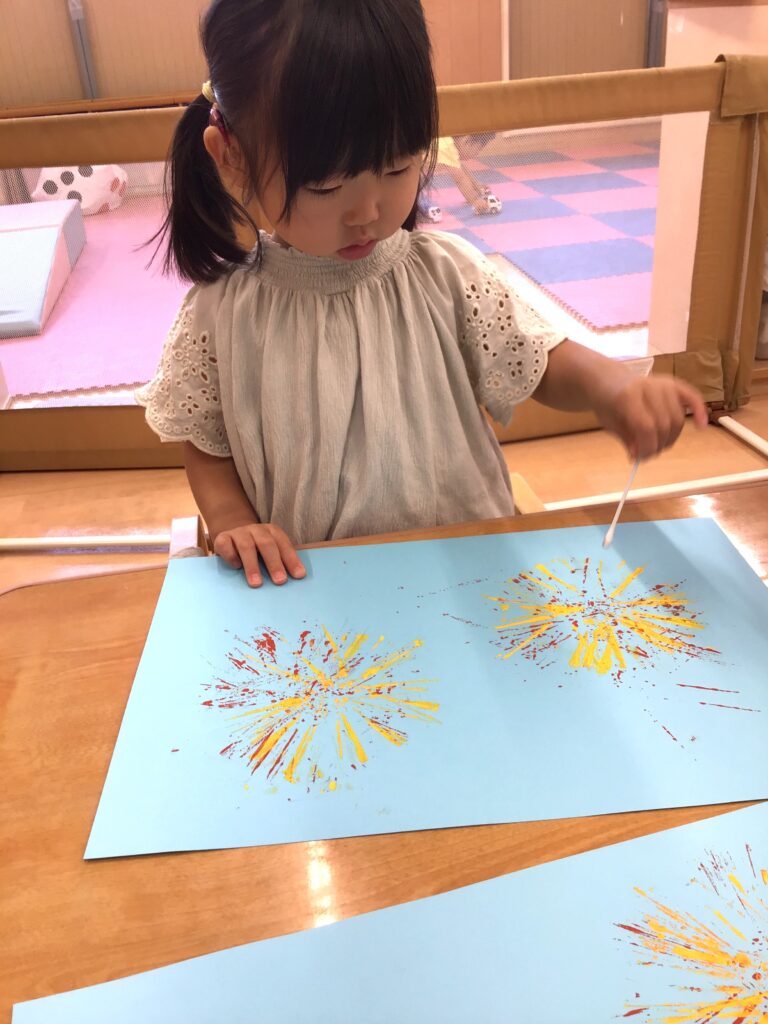 保育園夏の製作活動　大阪　くじら保育園　202608-3