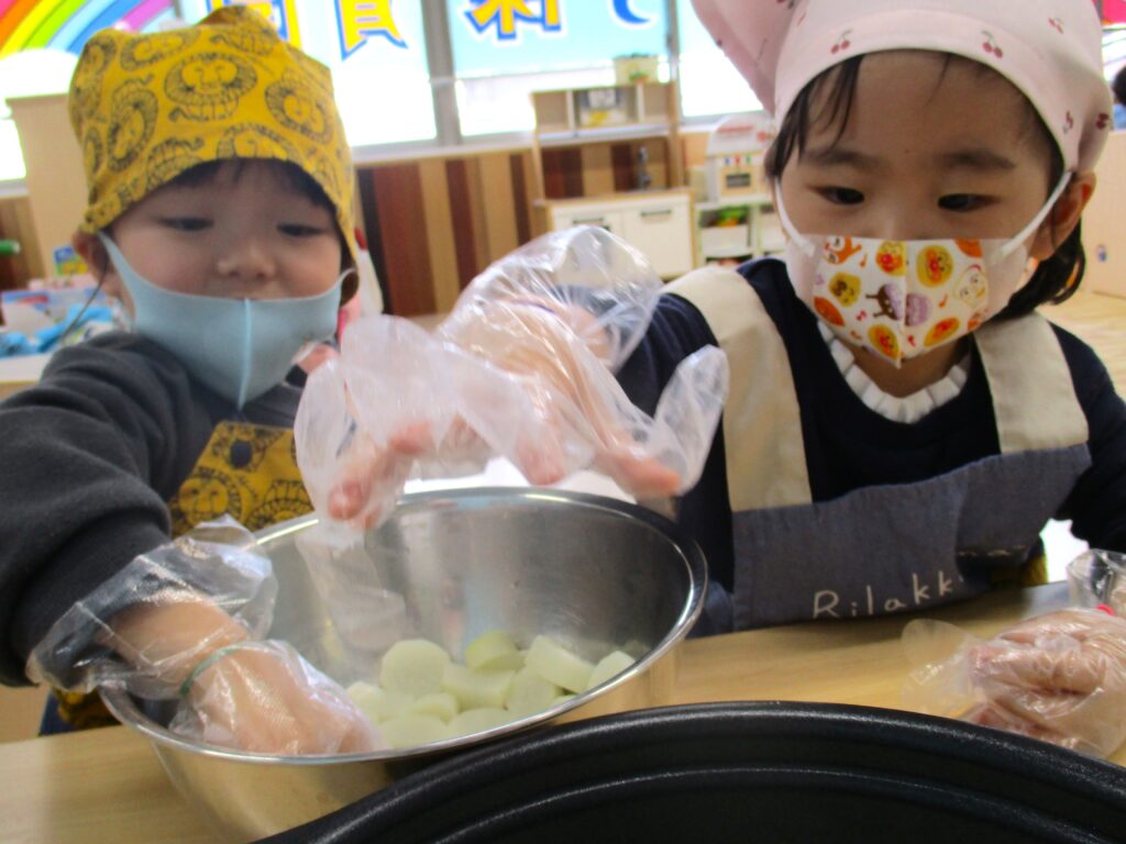 おおぞら保育園　魚住園　食育　取り組み　202411-5