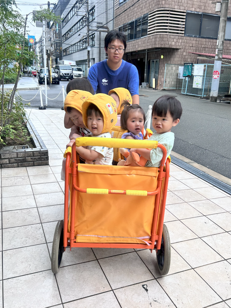 防災　避難訓練　非常食　伝言ダイヤル　保育園　大阪　くじら保育園　淀屋橋　2