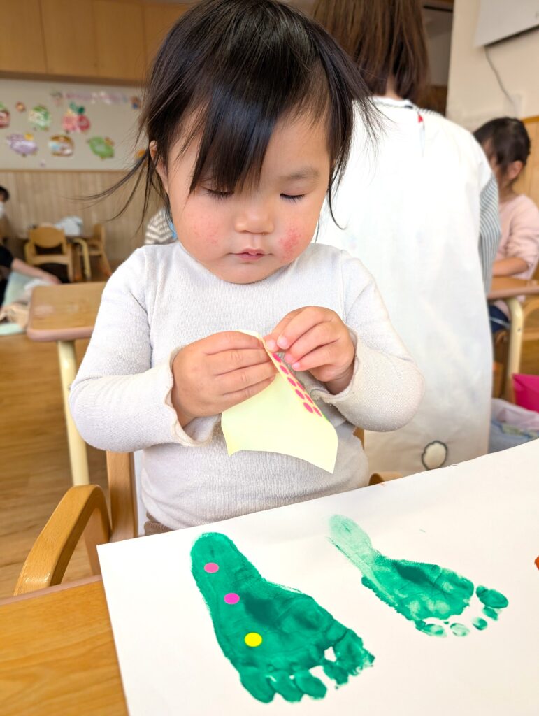 くじら保育園　淀川園　クリスマス製作　202412-2