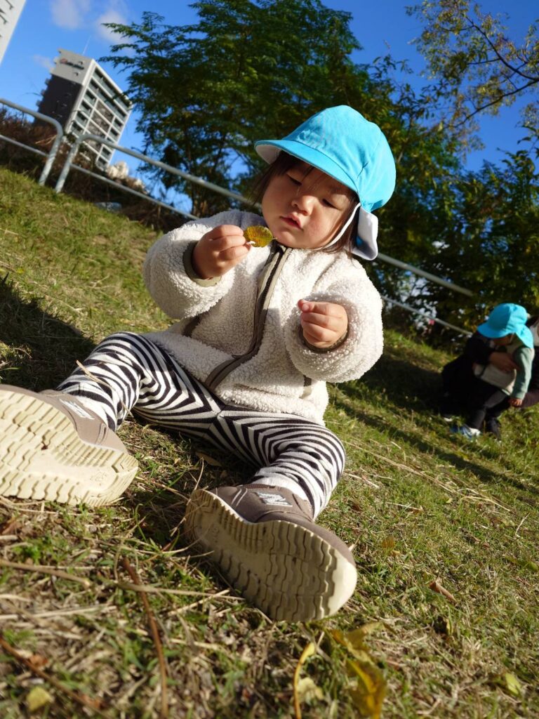 くじら保育園　淀川園　戸外遊び　202412-13