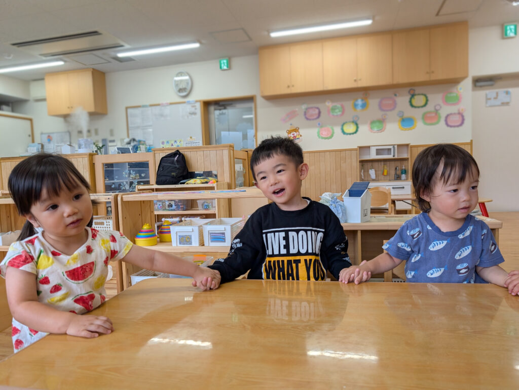 異年齢 室内遊び 実践例 小規模保育園 淀川区 淀川区役所 くじら保育園 202506-2