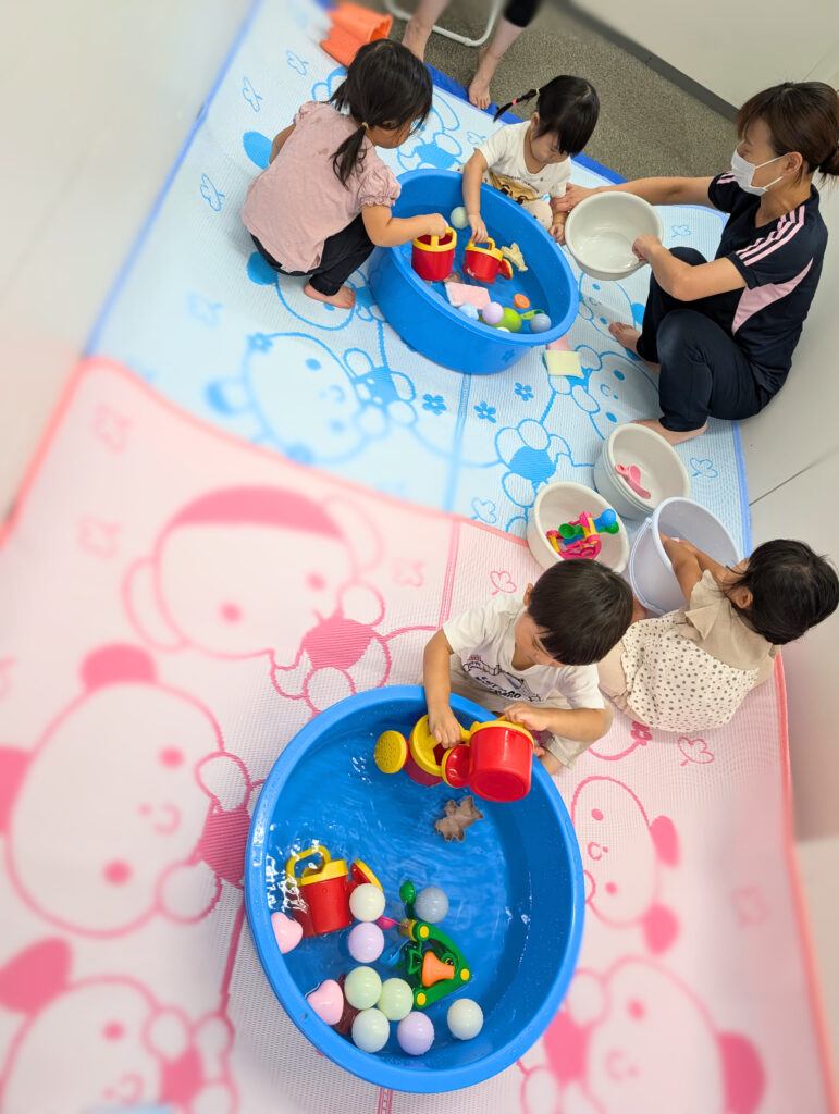 小規模園　水遊び　異年齢　水　くじら保育園　淀川　202508-2