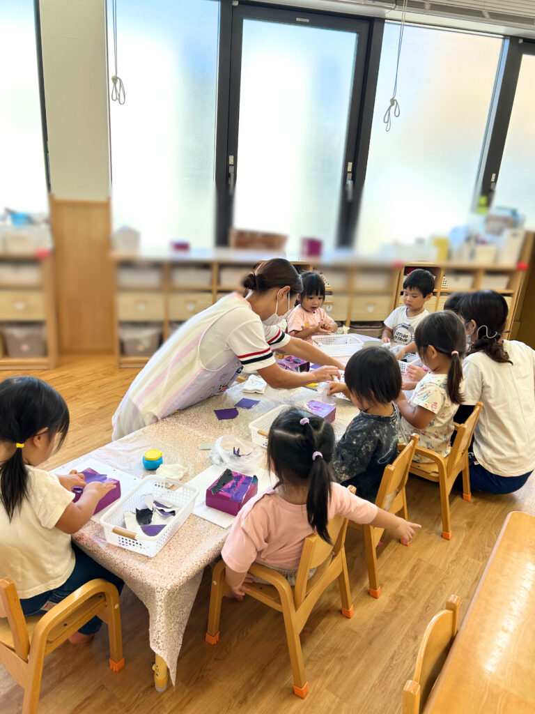大阪 保育園 くじら保育園 秋の製作 202510-1