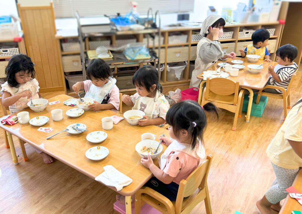 大阪　保育園　ベトナム　Vietnam　給食　202510-2