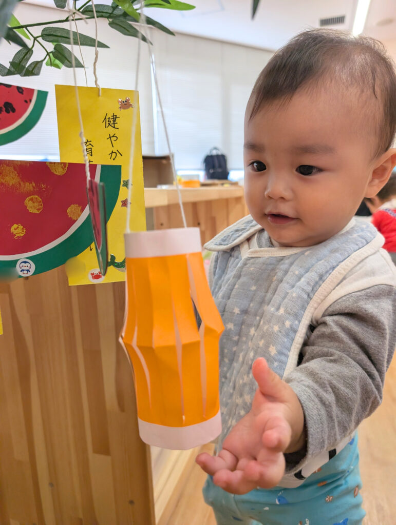 保育園の七夕　スズランテープ　大阪　くじら保育園　202607-5