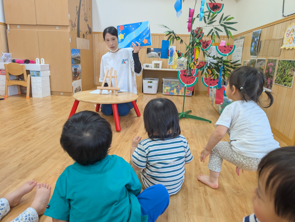 保育園の七夕　スズランテープ　大阪　くじら保育園　202607-1