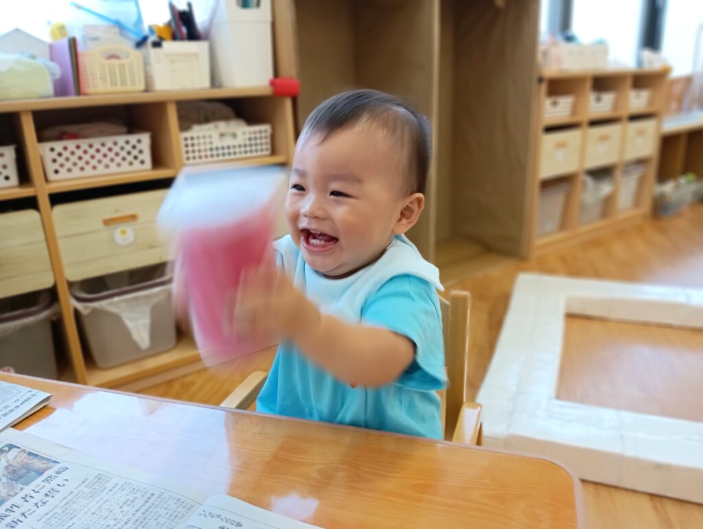 乳児期の表現遊び 大阪 保育園 くじら保育園 202608-2