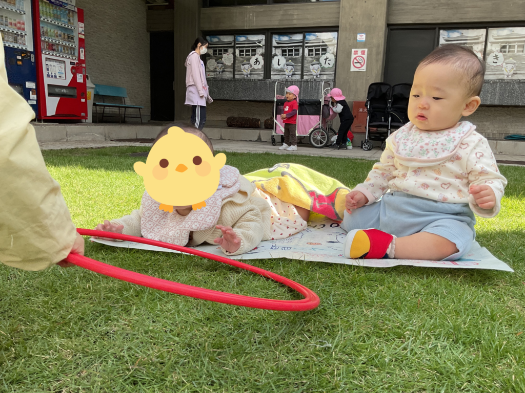 大阪　保育園　くじら保育園　氷鬼をする子どもたち　202510-3