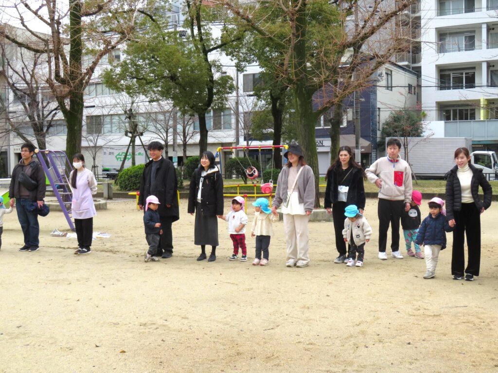 保育園親子遠足 大阪　くじら保育園　202604-2